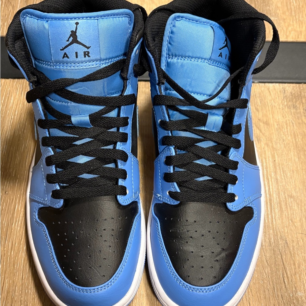 Air Jordan Blue and Black Sneakers -size 8